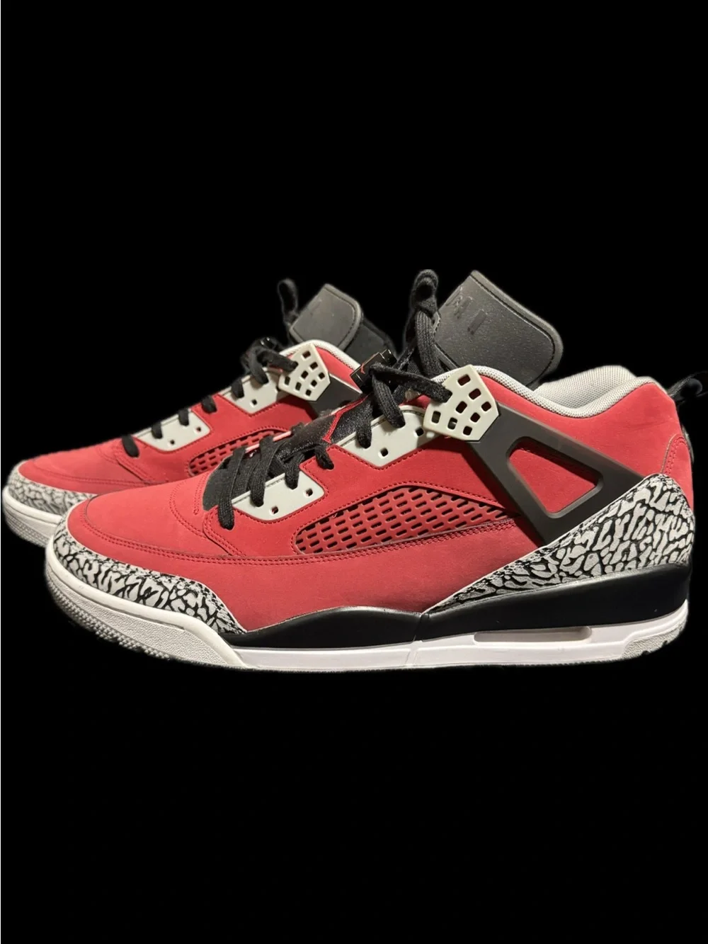 Air Jordan Spizike Low “Toro” Men’s Shoes - Gym Red/Black/Wolf Grey
